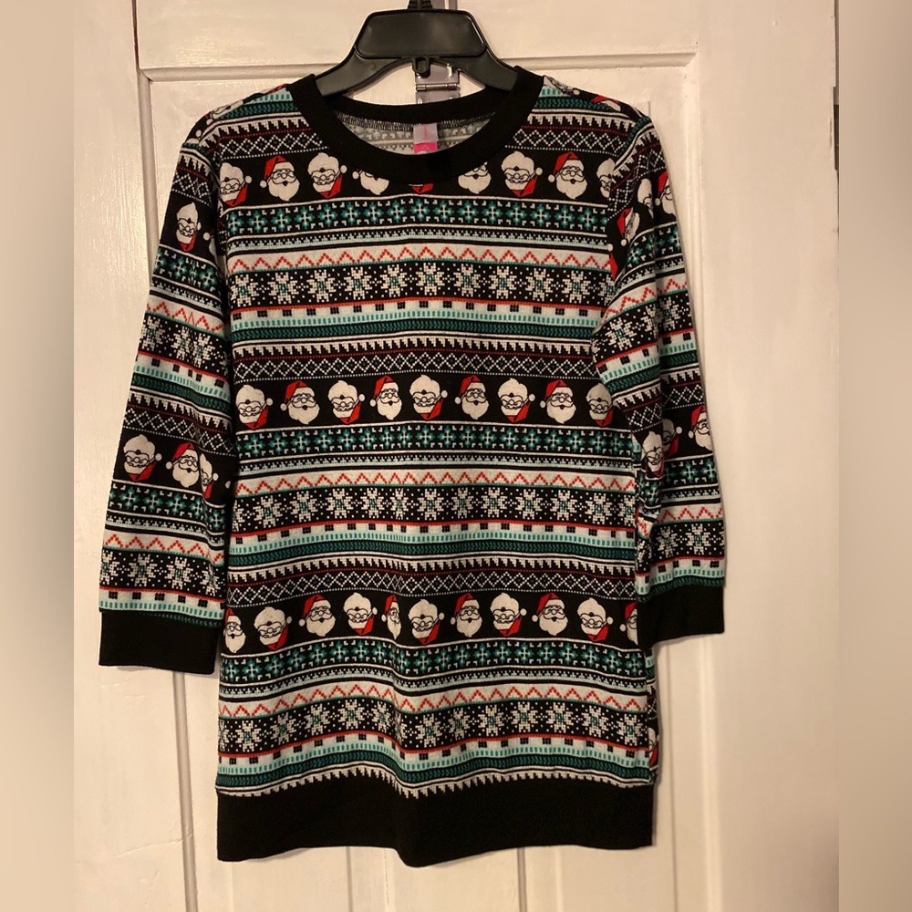 A Christmas themed 3/4 sleeved top